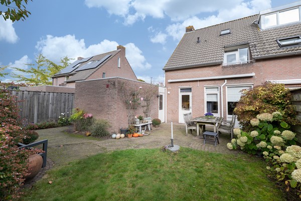 Medium property photo - Watergraaflaan 45, 4731 WJ Oudenbosch